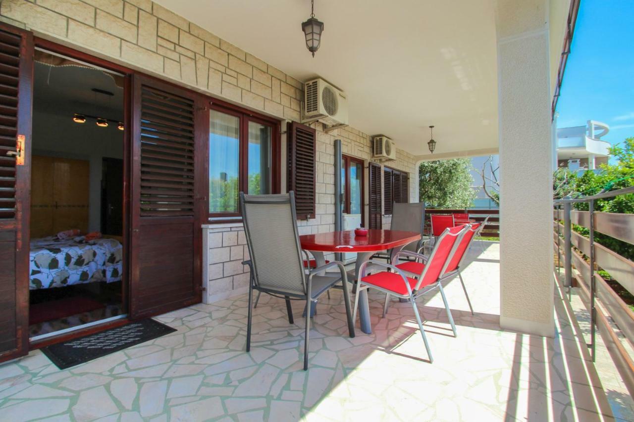 Zelena Oaza Apartment Novigrad Istria Extérieur photo